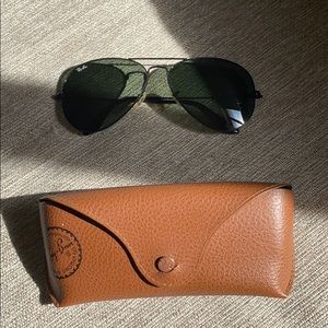 Ray Ban